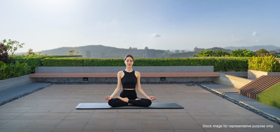 Yoga lawn