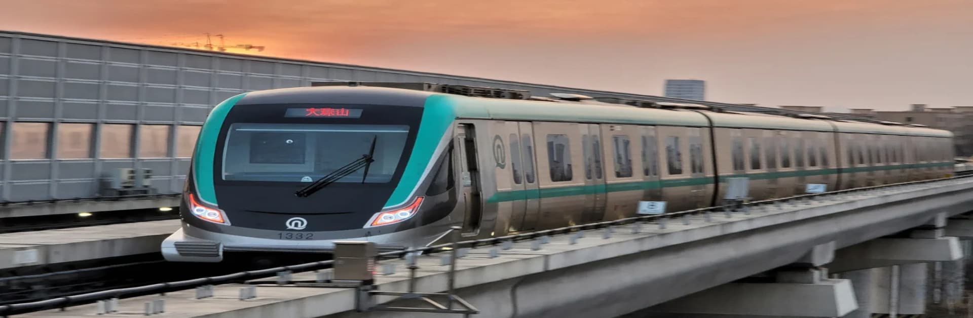 Noida metro expansion